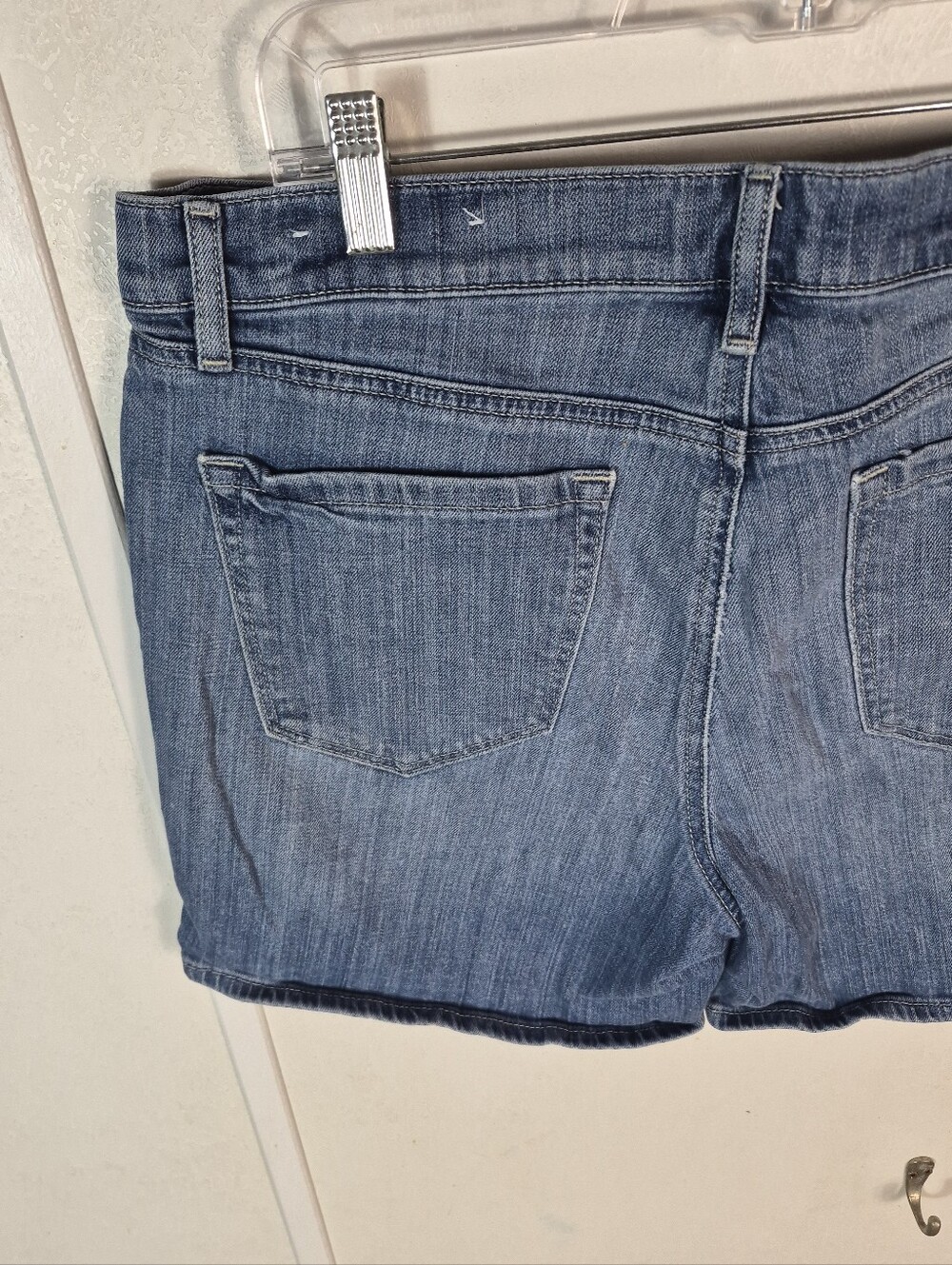 Ann Taylor LOFT Light Blue Jean Shorts 31/12 - Picture 6 of 9